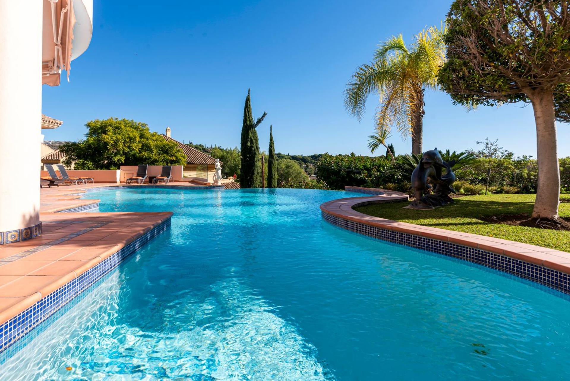 Luxury Villa Robledal By Mabiente - Views Of The Sea And The Golf Course Marbella Esterno foto