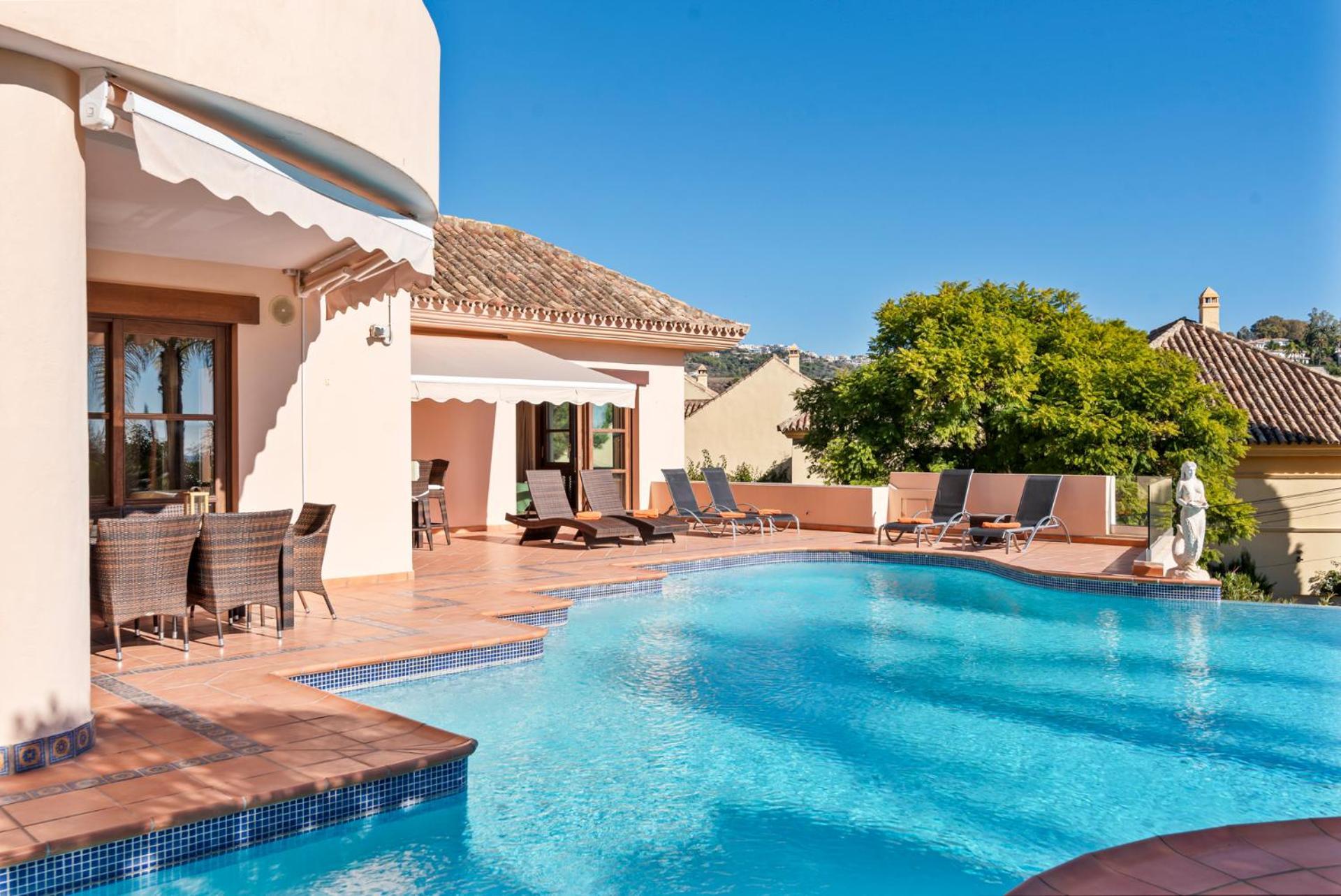 Luxury Villa Robledal By Mabiente - Views Of The Sea And The Golf Course Marbella Esterno foto
