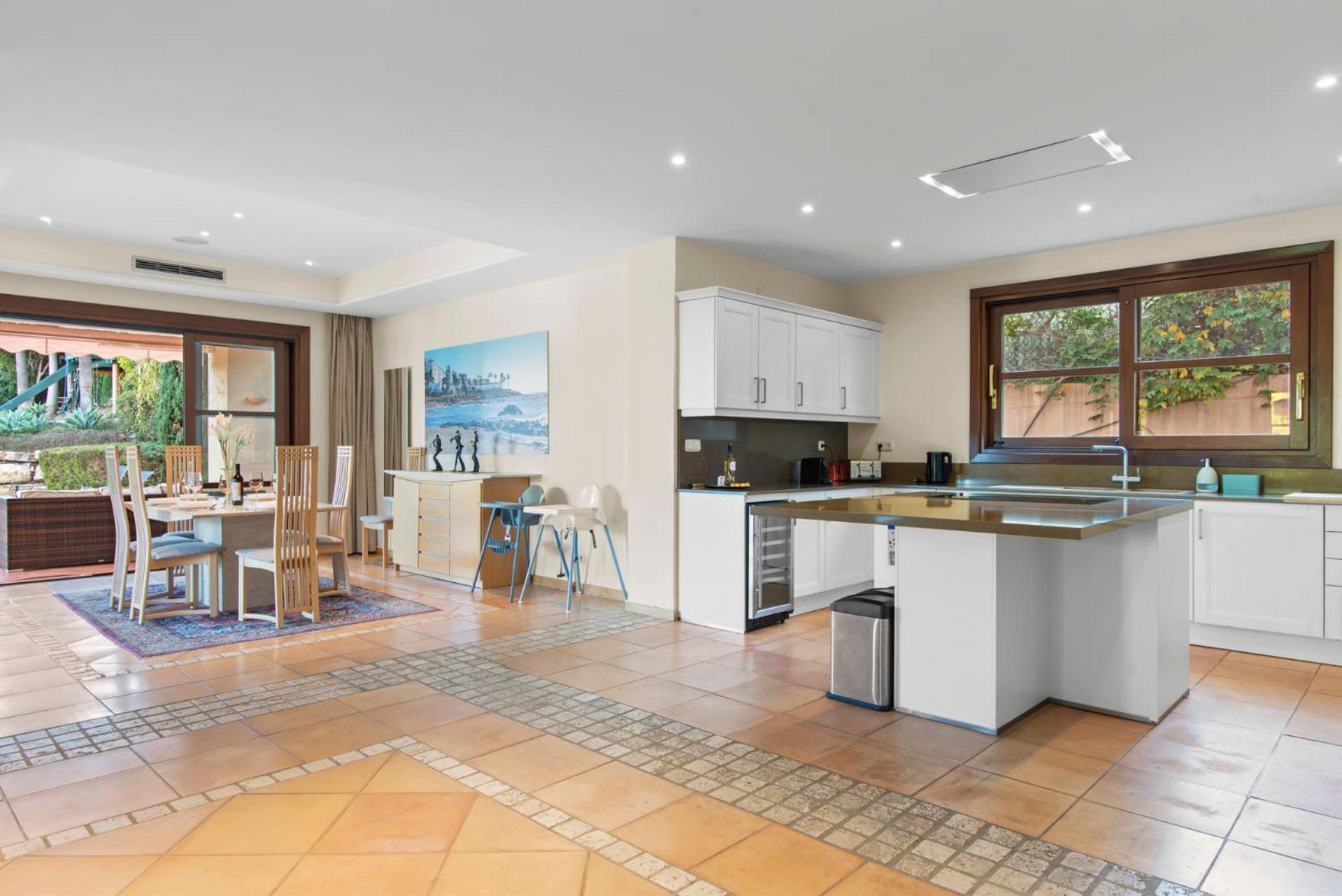 Luxury Villa Robledal By Mabiente - Views Of The Sea And The Golf Course Marbella Esterno foto